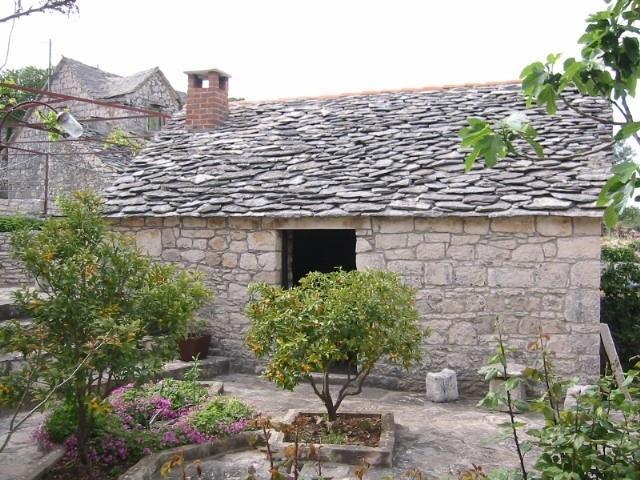 Augustinovi Dvori Villa Škrip Rum bild